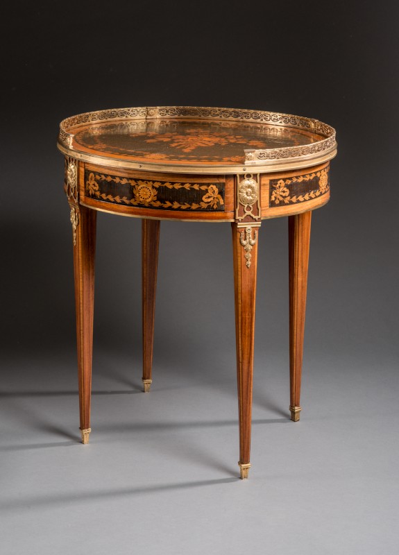 Parlor Table Kunsthandel Ulf Härtl