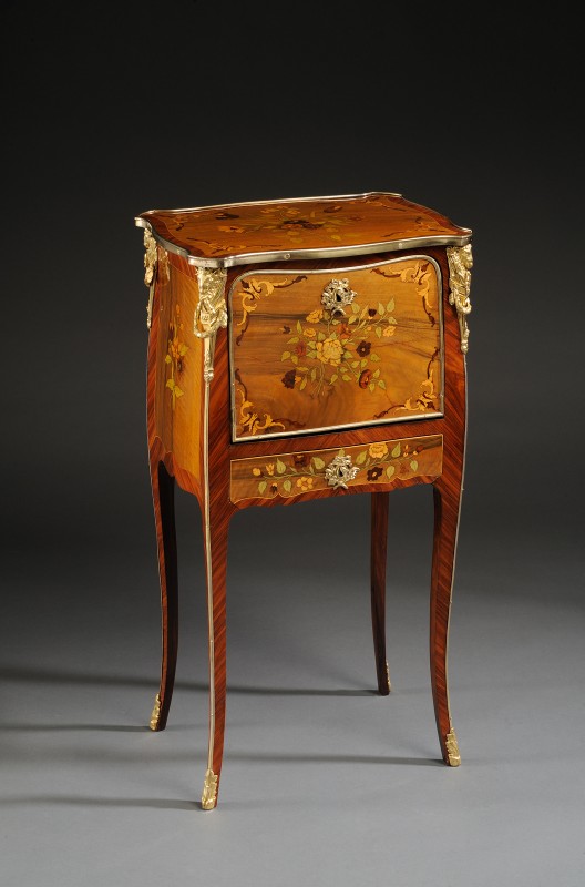 Petite Secretaire Petite Secretaire Kunsthandel Ulf Härtl